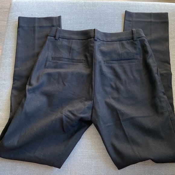 Straight cut black H&M pants in size 4. - Picture 2 of 3